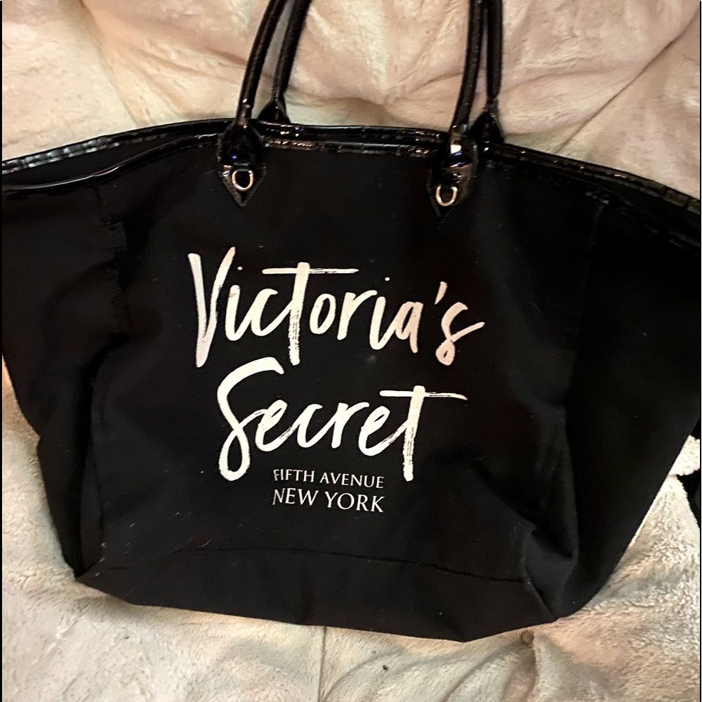 Victoria’s Secret tote